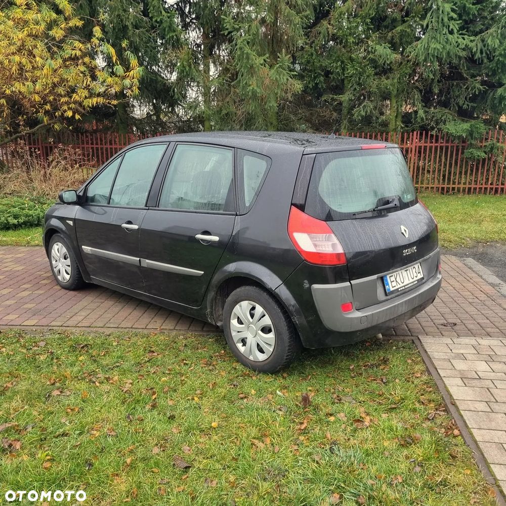 Renault Scenic 1.6 Confort Privilege - 2