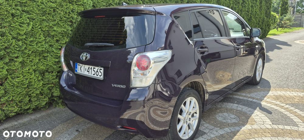 Toyota Verso - 3