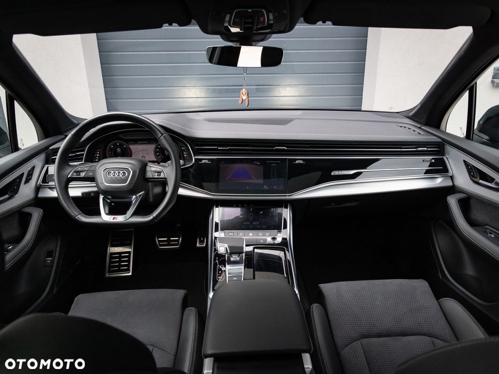 Audi Q7 - 15