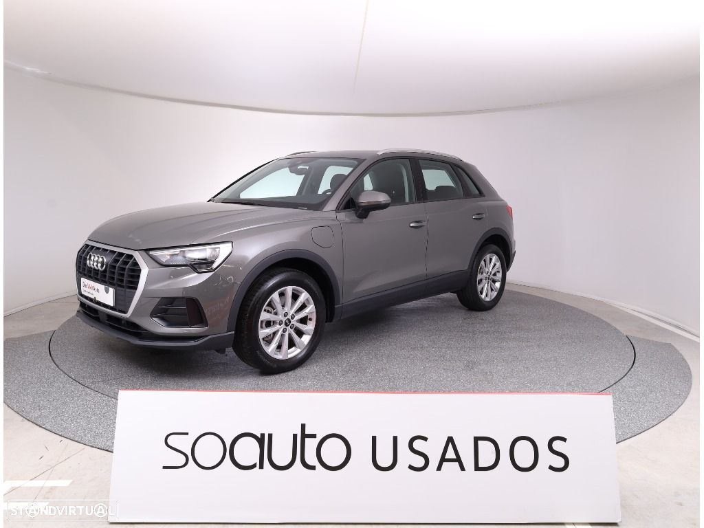 Audi Q3 45 TFSIe S tronic - 2