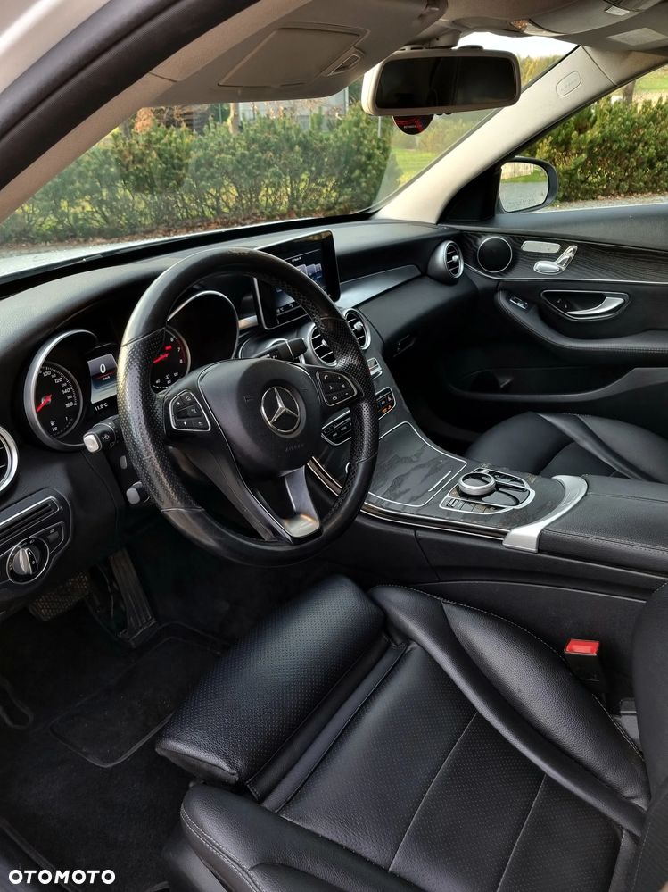 Mercedes-Benz Klasa C 300 7G-TRONIC - 14