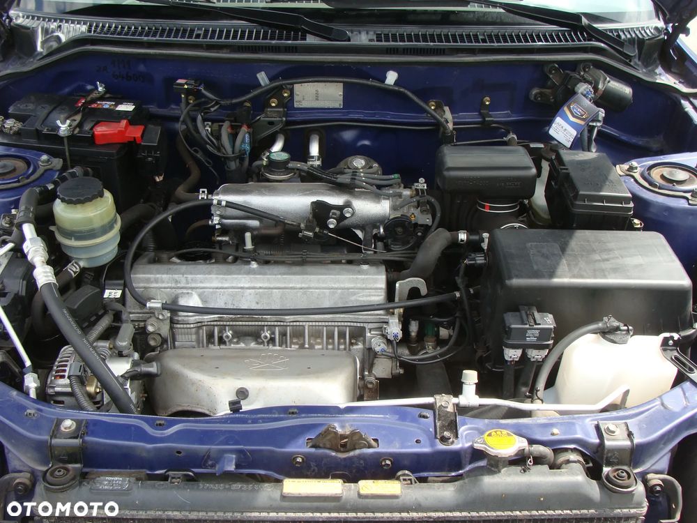 Toyota RAV4 2.0 Special - 11