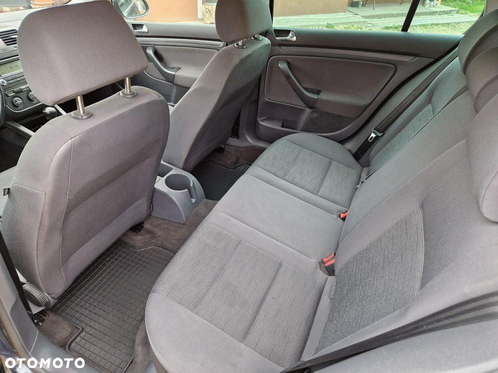 Volkswagen Golf 1.6 Edition - 14