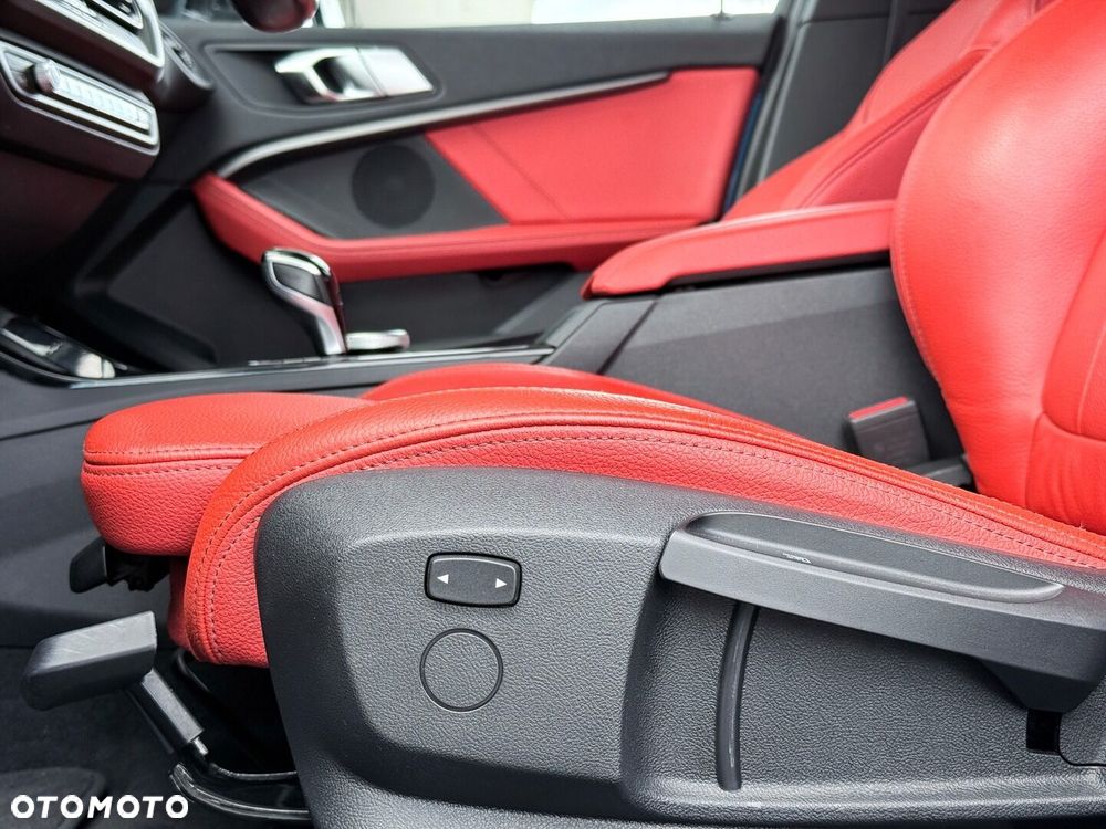 BMW Seria 1 118i M Sport - 29