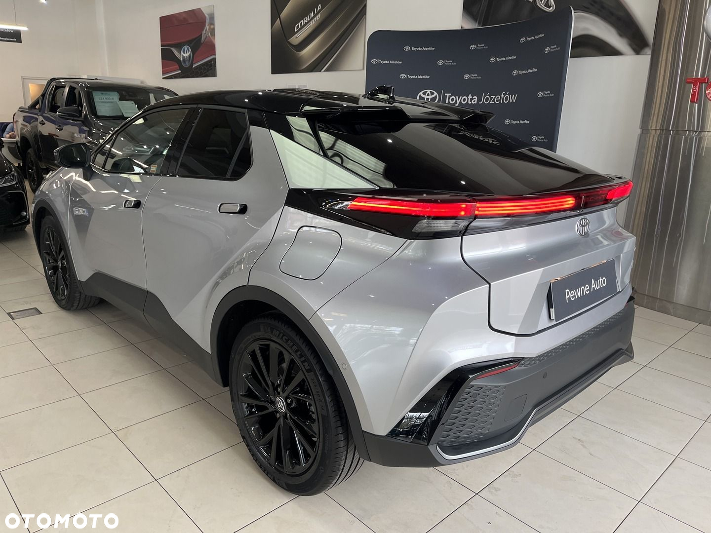 Toyota C-HR - 2