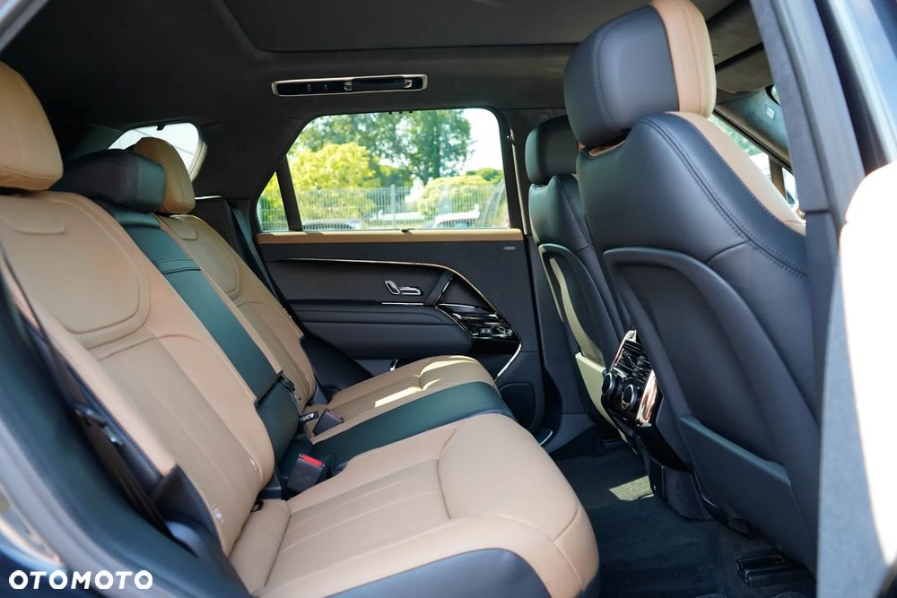 Land Rover Range Rover Sport S 3.0 D350 mHEV Autobiography - 30