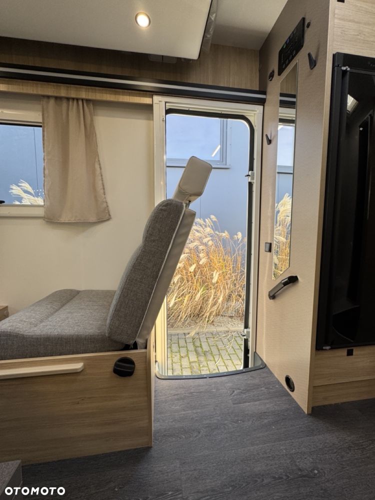 Ford Chausson 720 First Line - 17