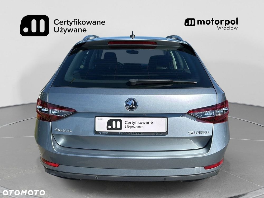 Skoda Superb 2.0 TDI Ambition DSG - 13