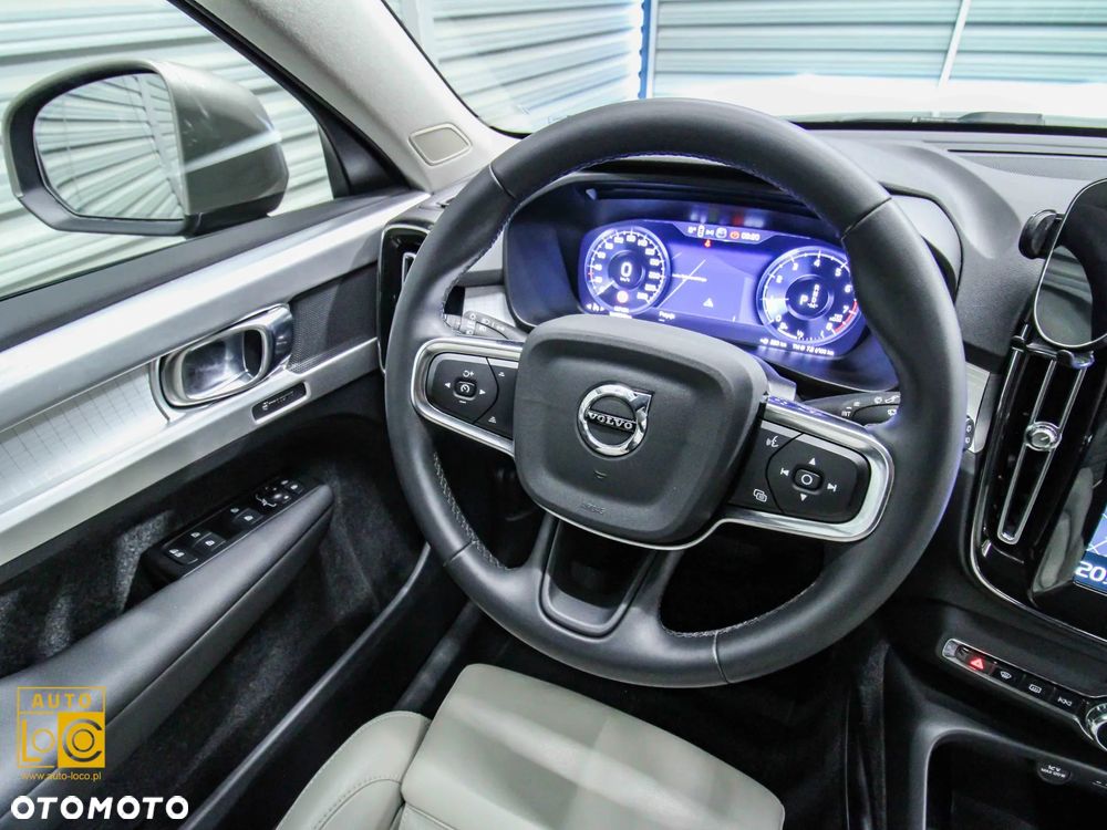 Volvo XC 40 T3 Inscription - 30