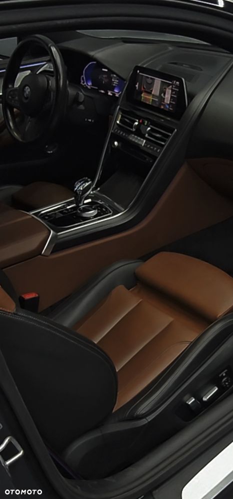 BMW Seria 8 - 3