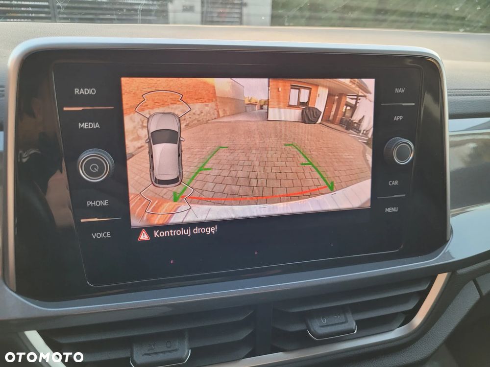 Volkswagen T-Roc 1.5 TSI Style DSG - 26