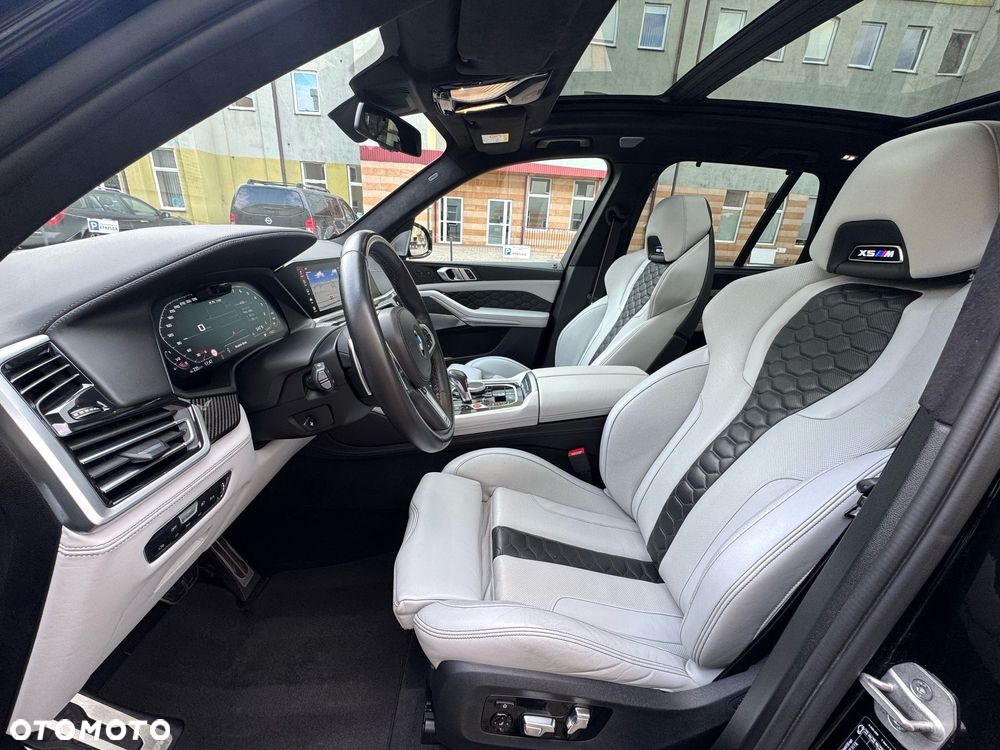 BMW X5 M Competition - 22