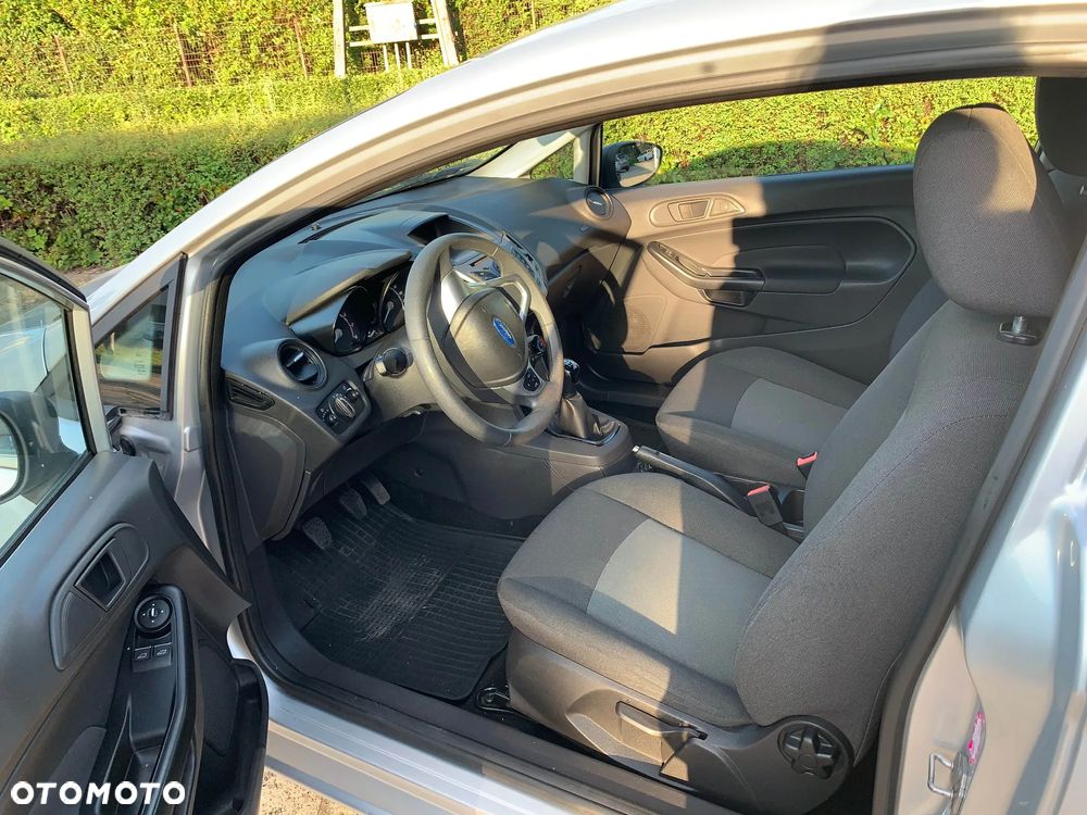 Ford Fiesta - 2
