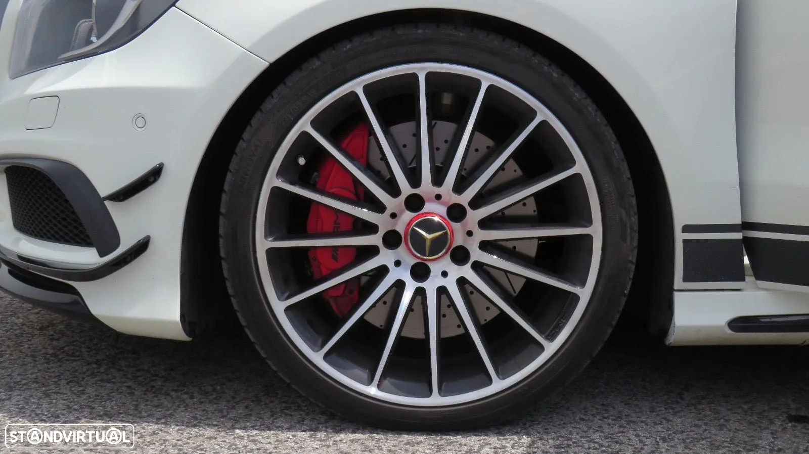 Mercedes-Benz A 45 AMG 4Matic Speedshift 7G-DCT Edition 1 - 4