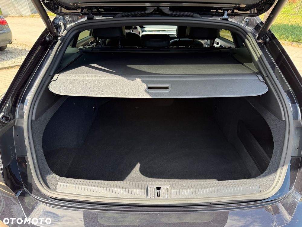 Volkswagen Arteon 2.0 TSI DSG R-Line - 22
