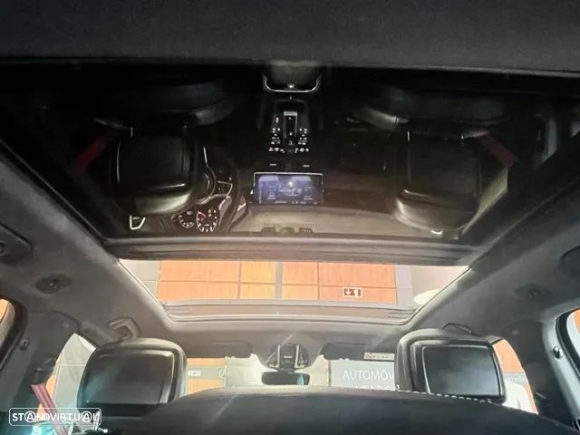 Porsche Cayenne Platinum Edition - 9
