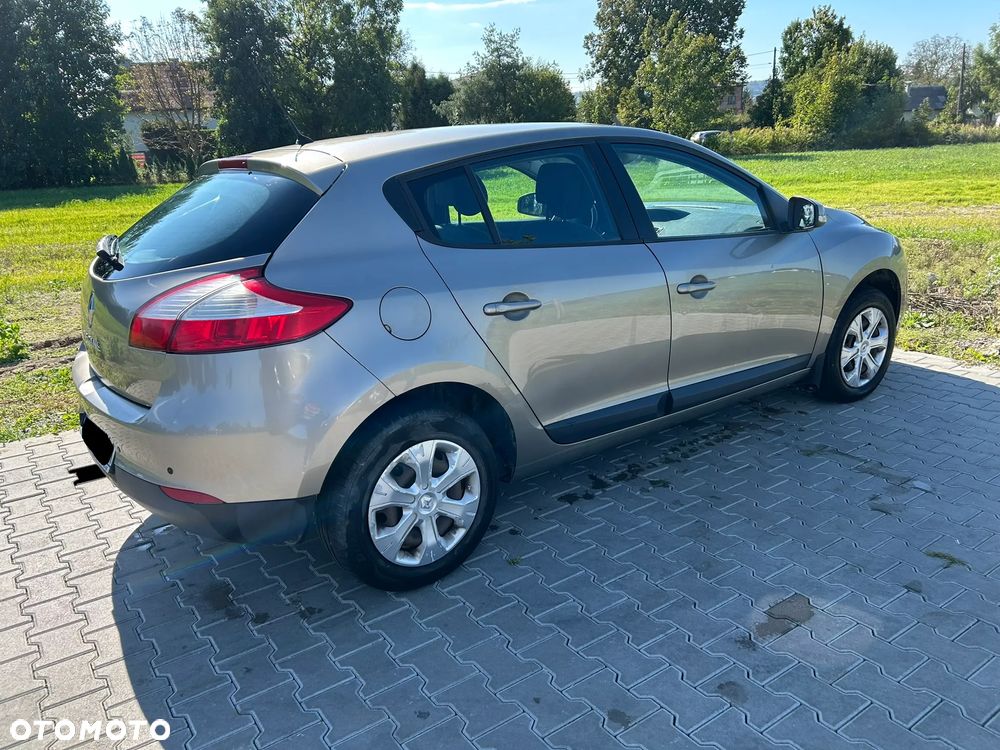 Renault Megane 1.6 16V Expression - 10