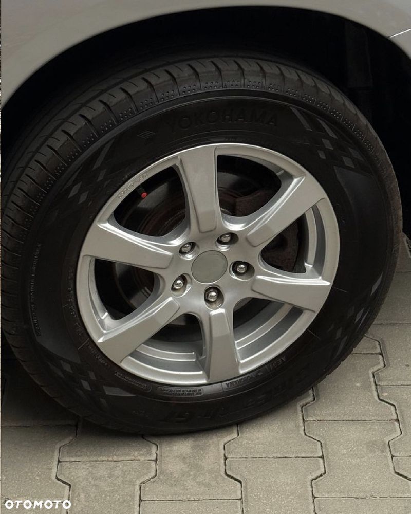 Mitsubishi ASX - 9