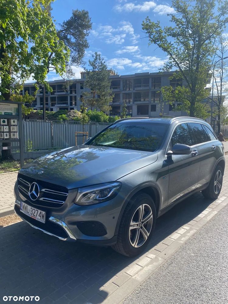 Mercedes-Benz GLC 300 e 4-Matic - 1