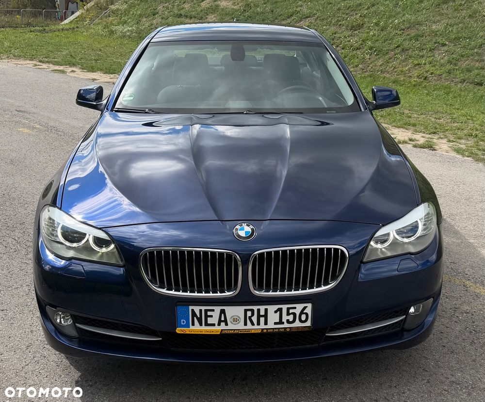BMW Seria 5 520i - 2