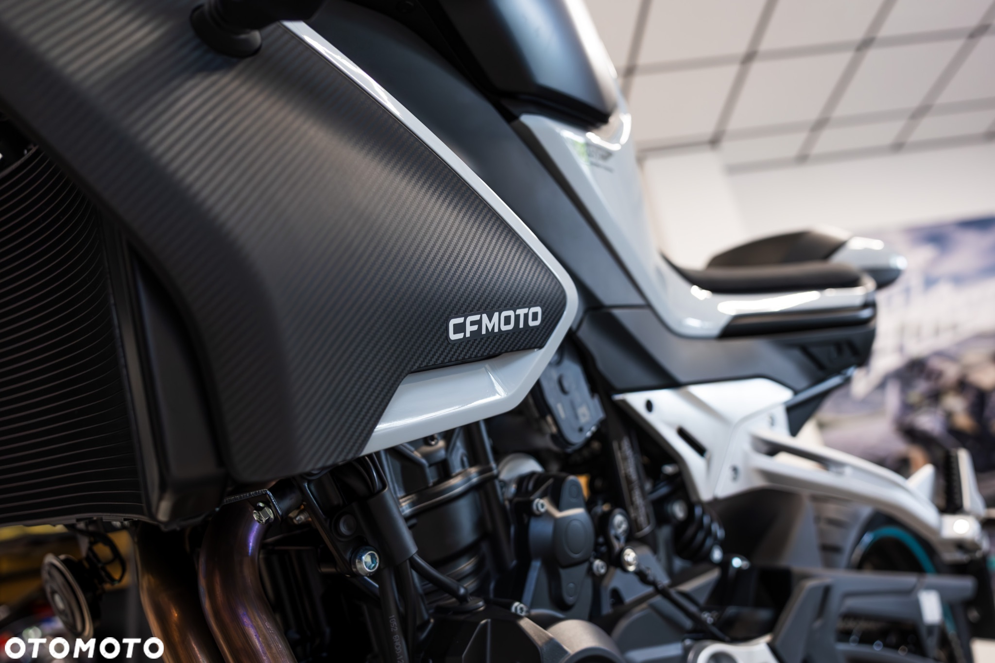 CFMoto NK - 17