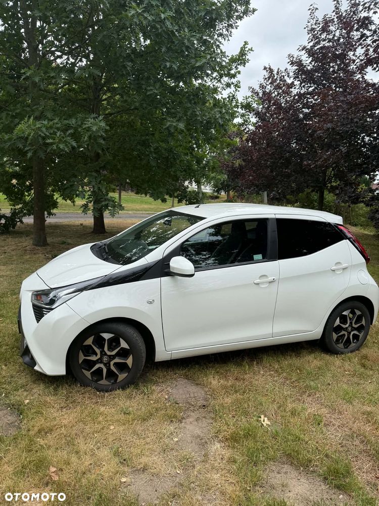 Toyota Aygo 1.0 VVT-i Color Edition - 1