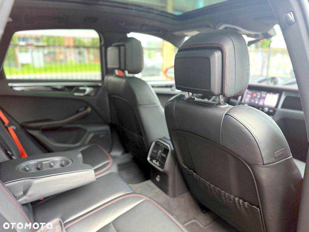 Porsche Macan PDK - 24