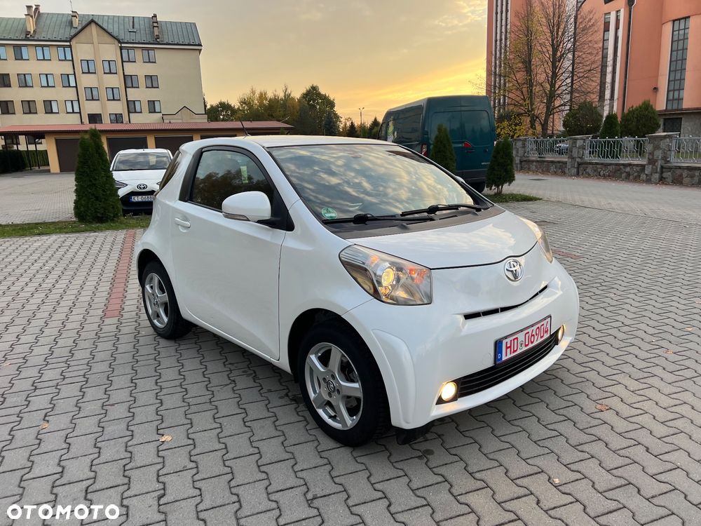Toyota iQ 1.0 Sol EU5 - 40