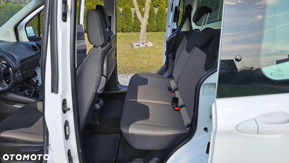 Ford Tourneo Courier 1.5 TDCi S&S Trend - 9