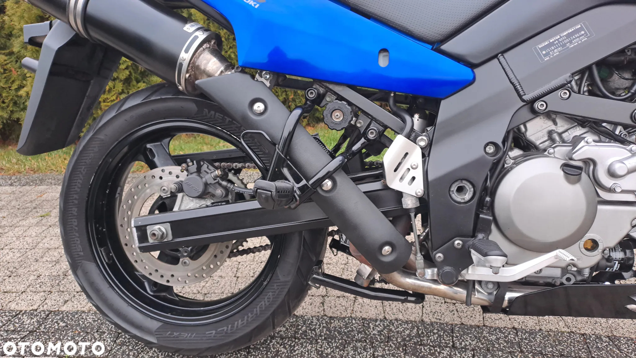 Suzuki DL - 18