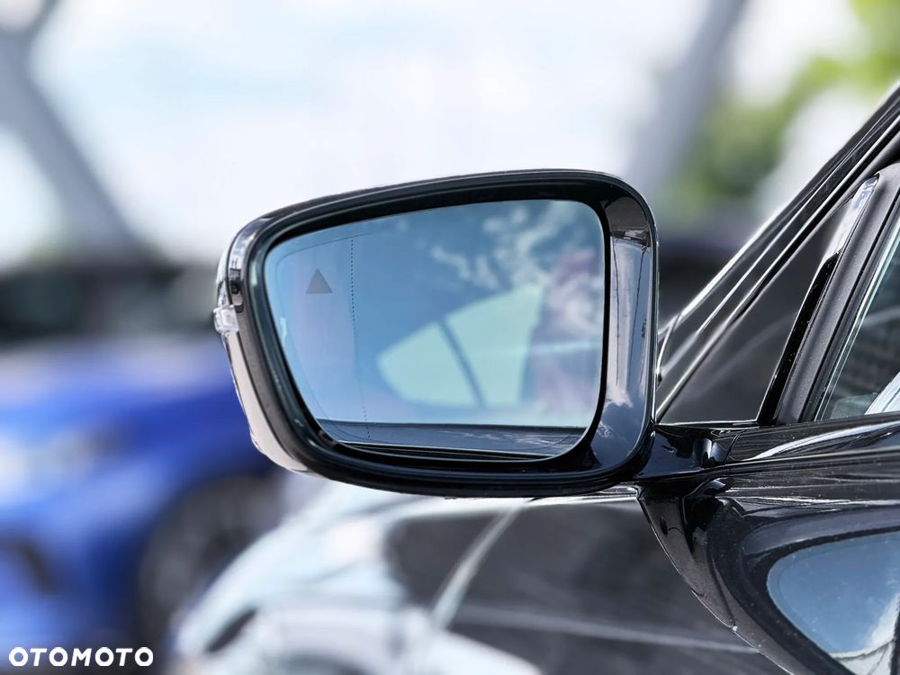 BMW Seria 8 - 8