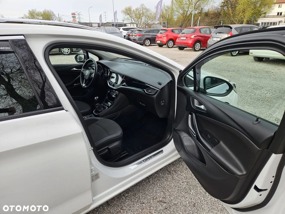 Opel Astra 1.4 Turbo Start/Stop Innovation - 33