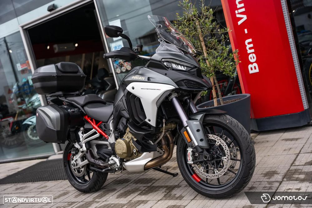 Ducati Multistrada V4 S - 1