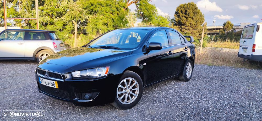 Mitsubishi Lancer 1.6 Invite Black Edition ClearTec - 3