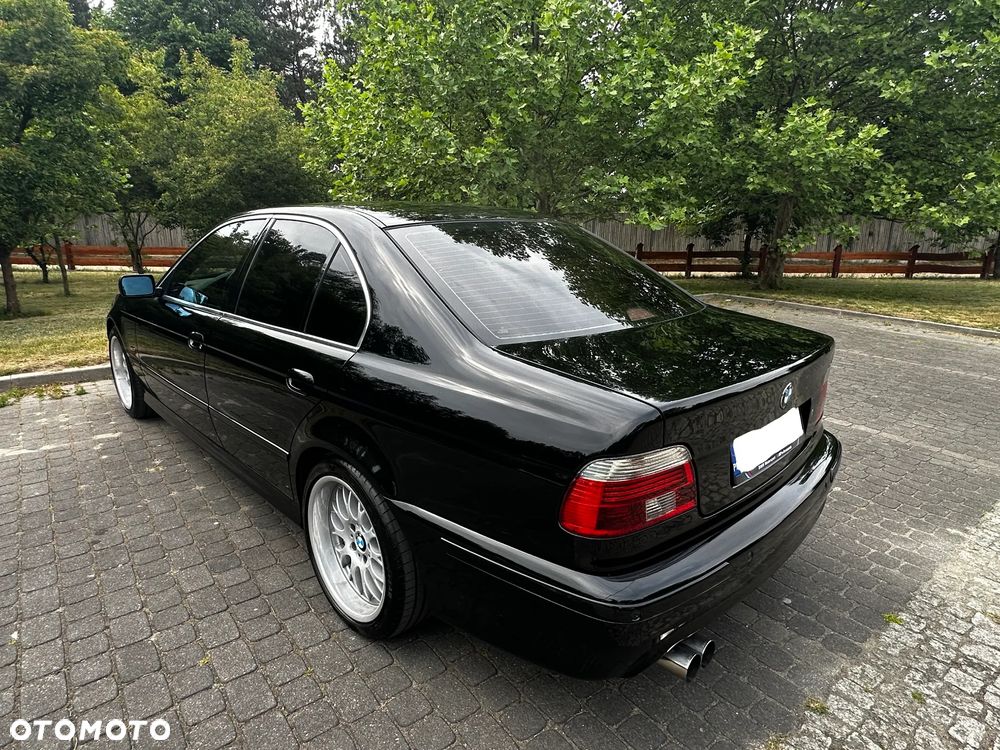 BMW Seria 5 540i - 8