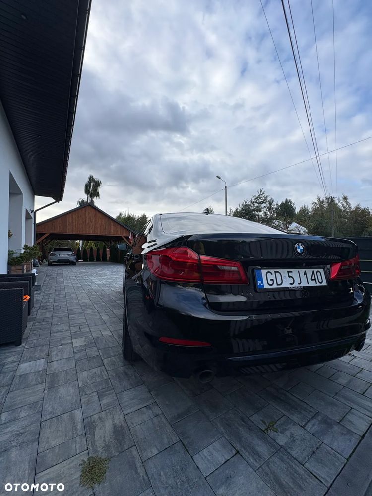 BMW Seria 5 530i xDrive GPF Sport Line sport - 5