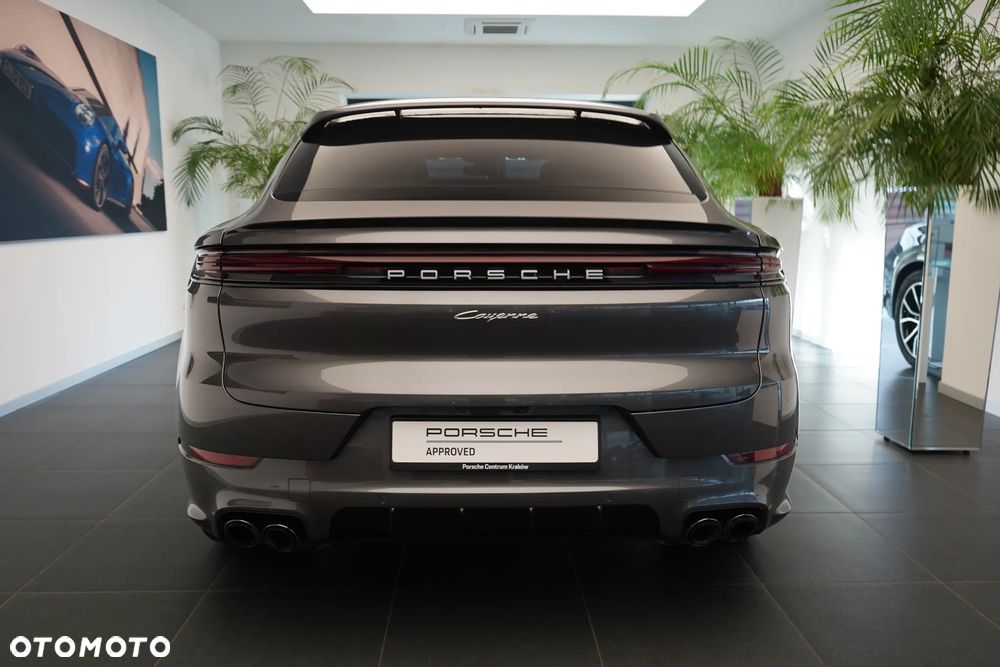 Porsche Cayenne Coupe - 7