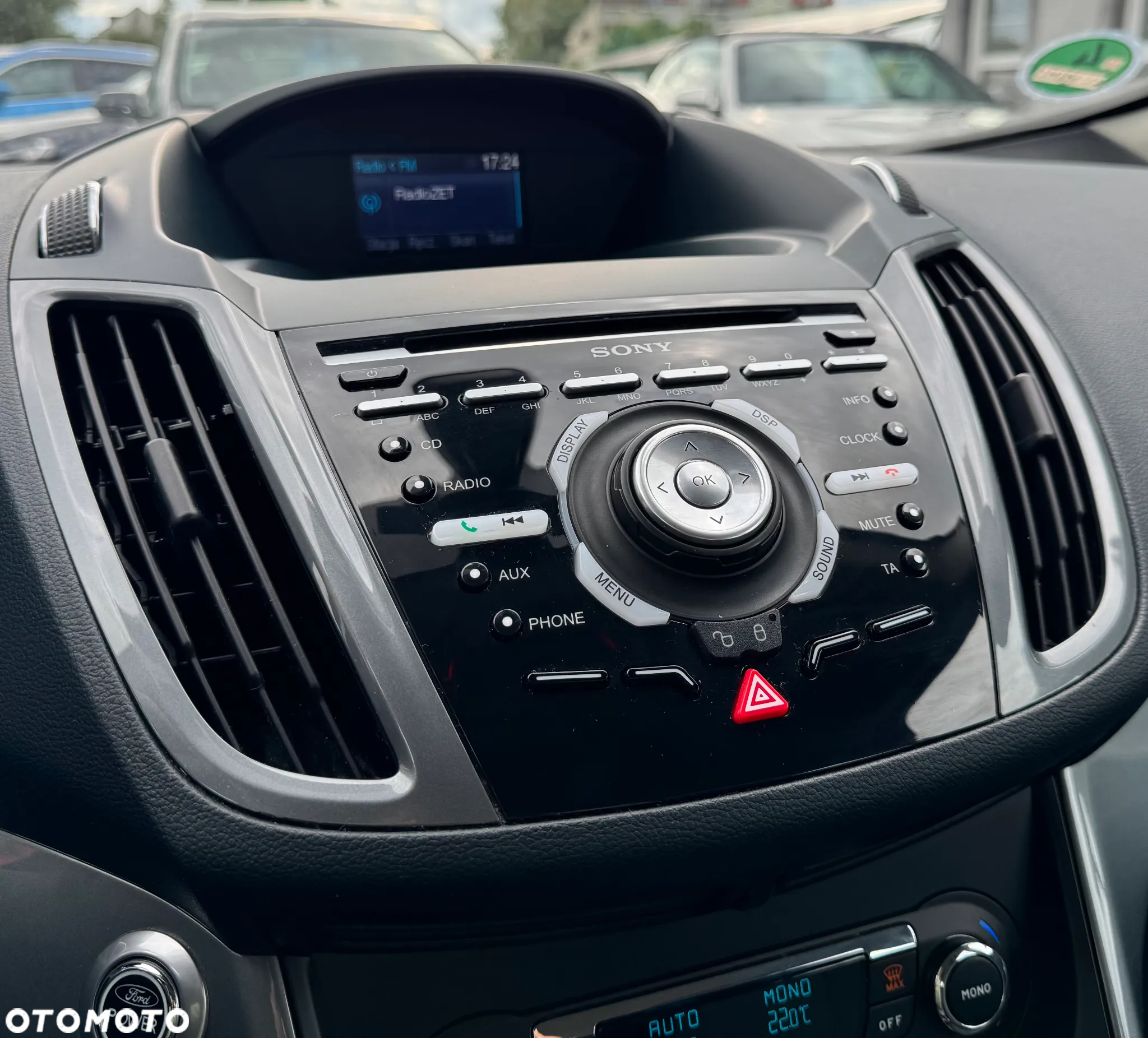 Ford C-MAX - 17