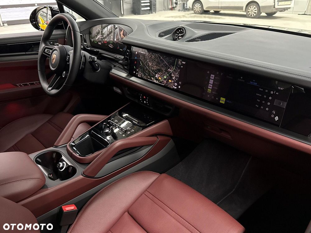 Porsche Cayenne - 29