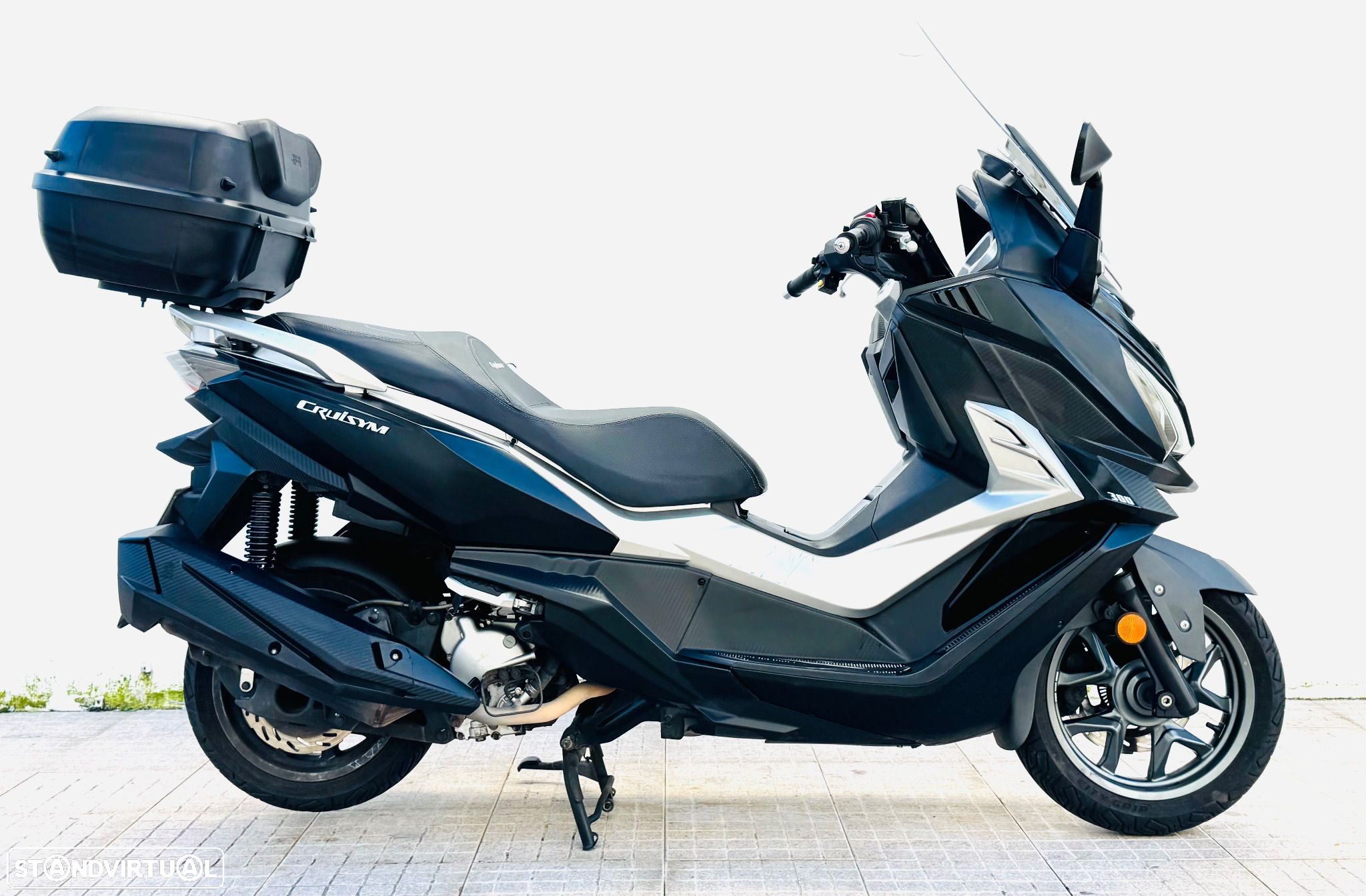Sym Cruisym 300cc - 1