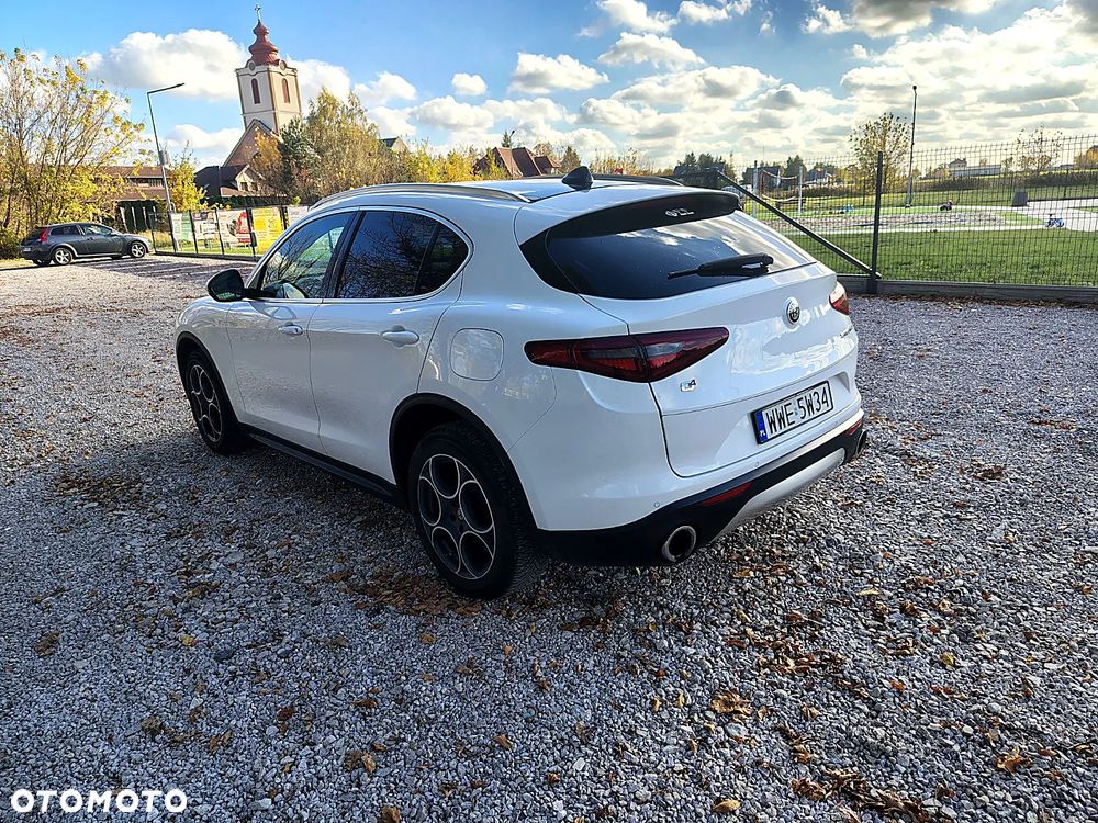 Alfa Romeo Stelvio 2018 photo 5