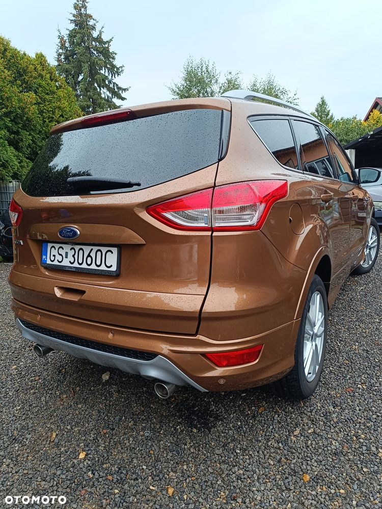 Ford Kuga 2.0 TDCi 4WD Titanium Plus - 2