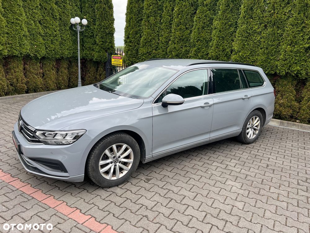 Volkswagen Passat 1.5 TSI EVO Business - 1