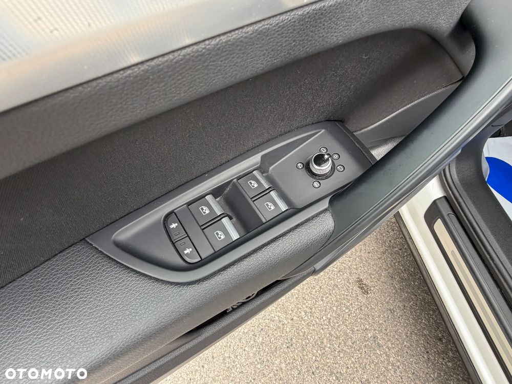 Audi Q5 35 TDI Quattro S tronic - 29