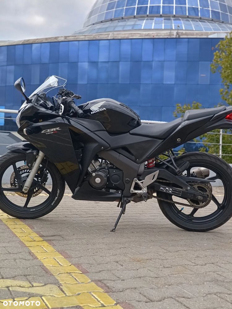 Honda CBR - 8