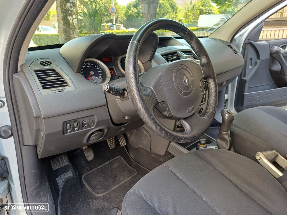 Renault Mégane Break 1.5 dCi L Dynamique - 20