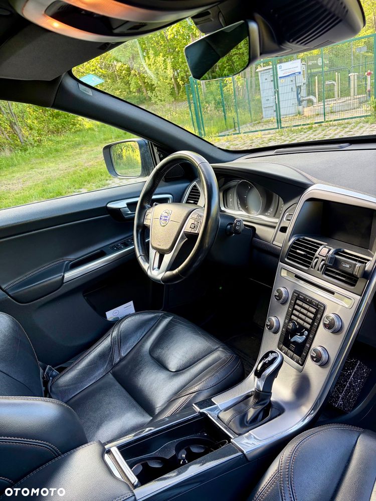 Volvo XC 60 D4 Drive-E Summum - 11