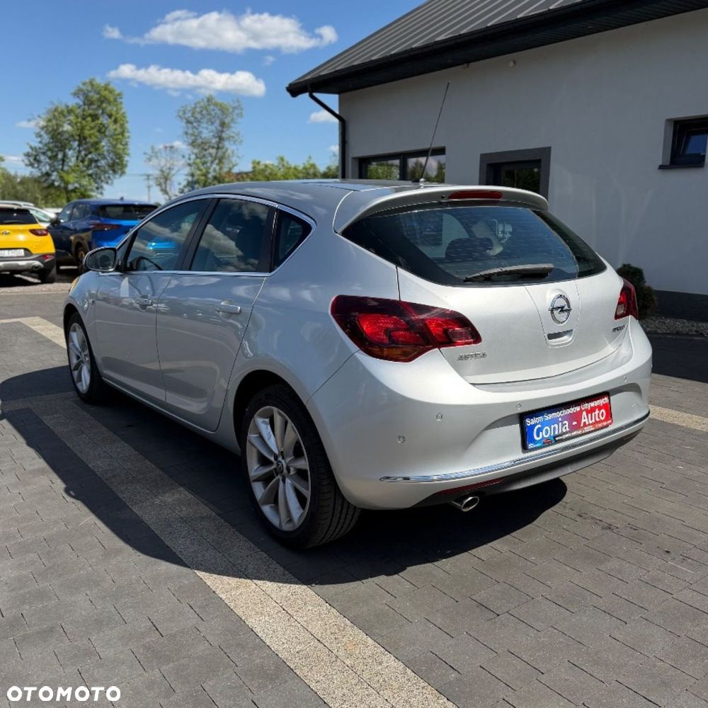 Opel Astra - 6