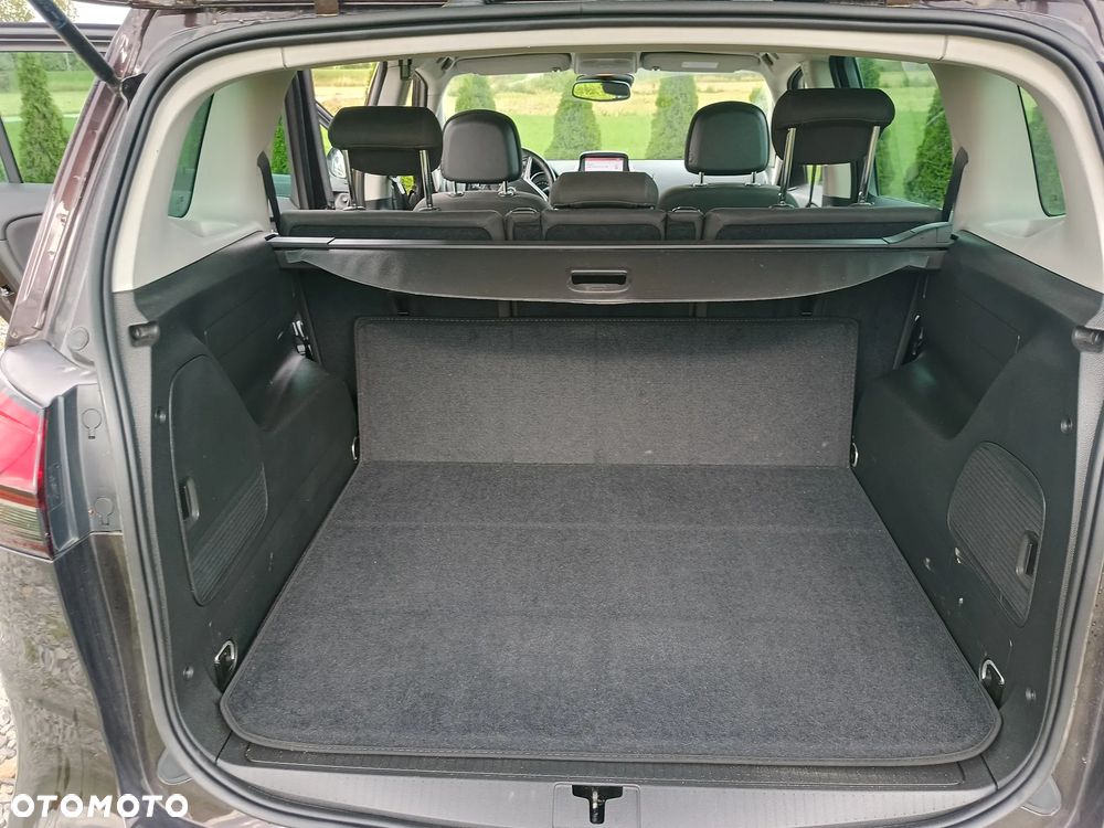 Opel Zafira 1.4 T Cosmo EcoFLEX S&S EU6 - 18