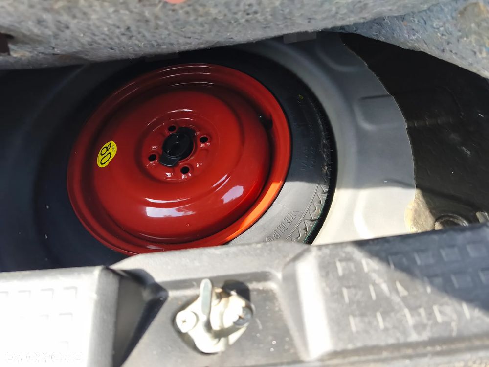 Suzuki Swift - 13